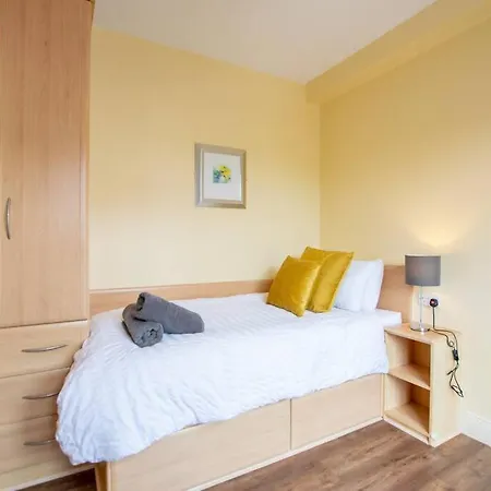 بيت للعطل 31 - Stunning Duplex By Shortstays غالواي